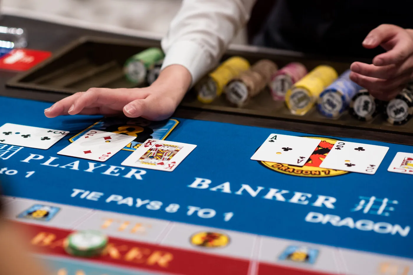 Baccarat online giúp cho không ít người chơi hiện nay được thỏa mãn nhu cầu giải trí Baccarat online giúp cho không ít người chơi hiện nay được thỏa mãn nhu cầu giải trí